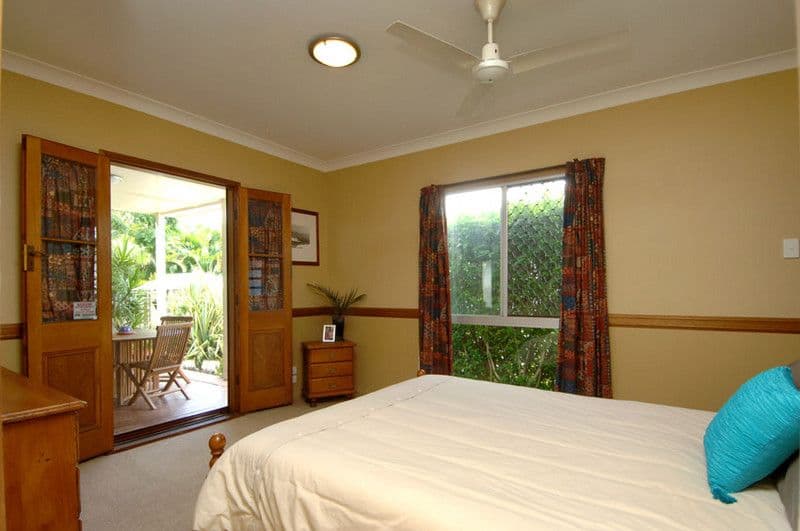 23 Sportsman Avenue, MERMAID BEACH QLD 4218, Mermaid Beach - Thumbnail 8