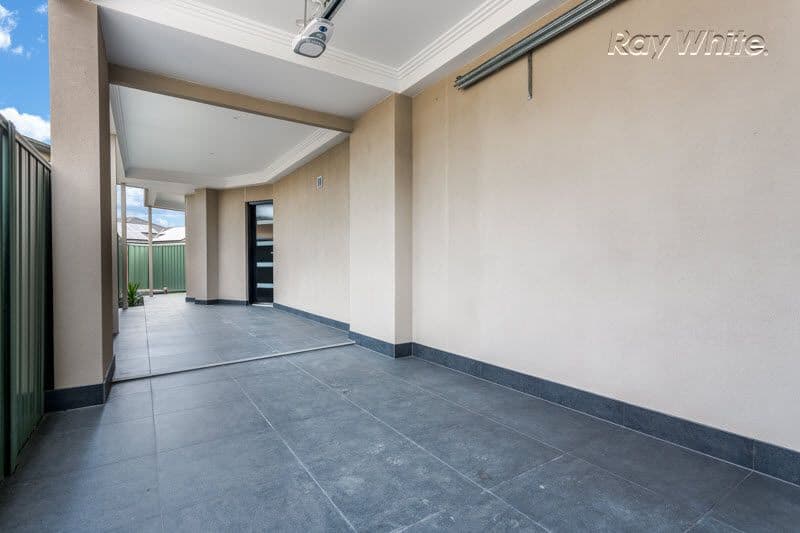 17 Mackenzie Circuit, Mawson Lakes SA 5095, Mawson Lakes - Thumbnail 8
