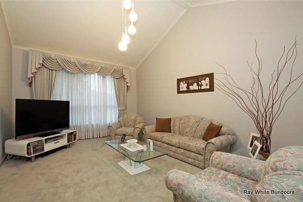 60 Incana Drive, MILL PARK VIC 3082, Mill Park - Thumbnail 2