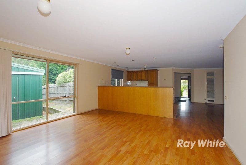 2 Maltravers Crescent, CRANBOURNE VIC 3977, Cranbourne North - Thumbnail 4