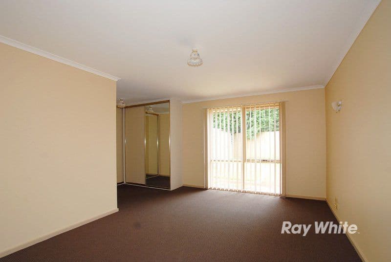 2 Maltravers Crescent, CRANBOURNE VIC 3977, Cranbourne North - Thumbnail 8