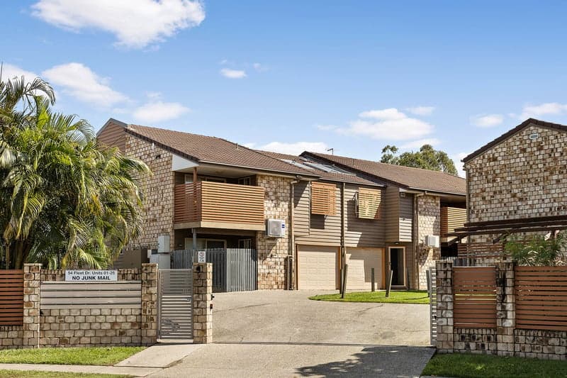 48 Fleet Drive, Kippa-Ring - Thumbnail 2