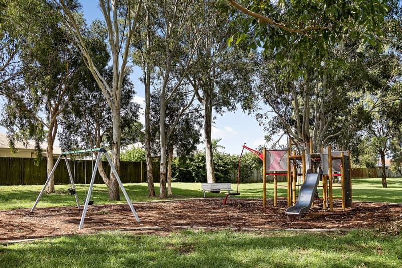 48 Fleet Drive, Kippa-Ring - Thumbnail 3