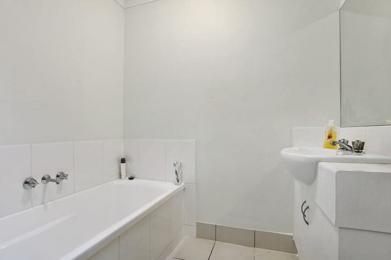 48 Fleet Drive, Kippa-Ring - Thumbnail 6