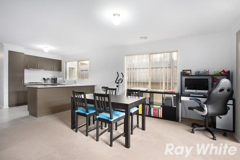 40 Army Road, PAKENHAM VIC 3810, Pakenham - Thumbnail 3