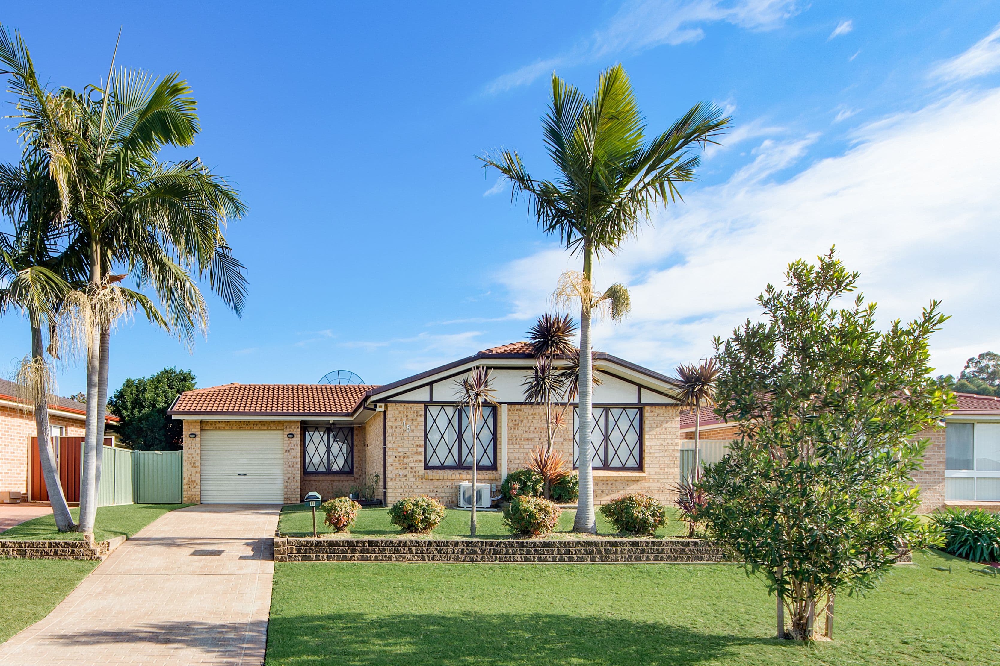 15 Carnarvon Street, Bow Bowing - Image 1