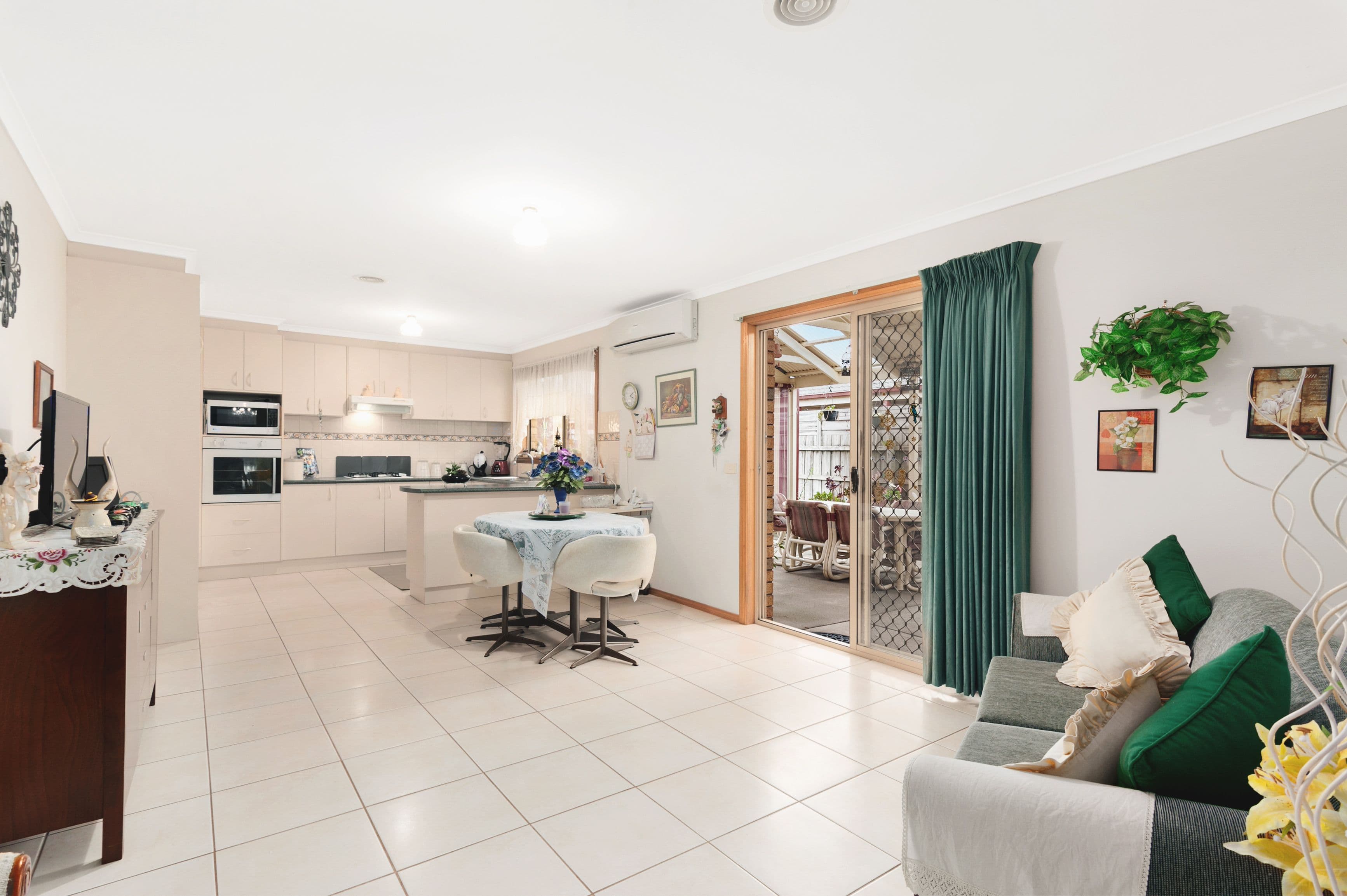 11 Rossi Close, Pakenham VIC 3810, Pakenham - Thumbnail 8