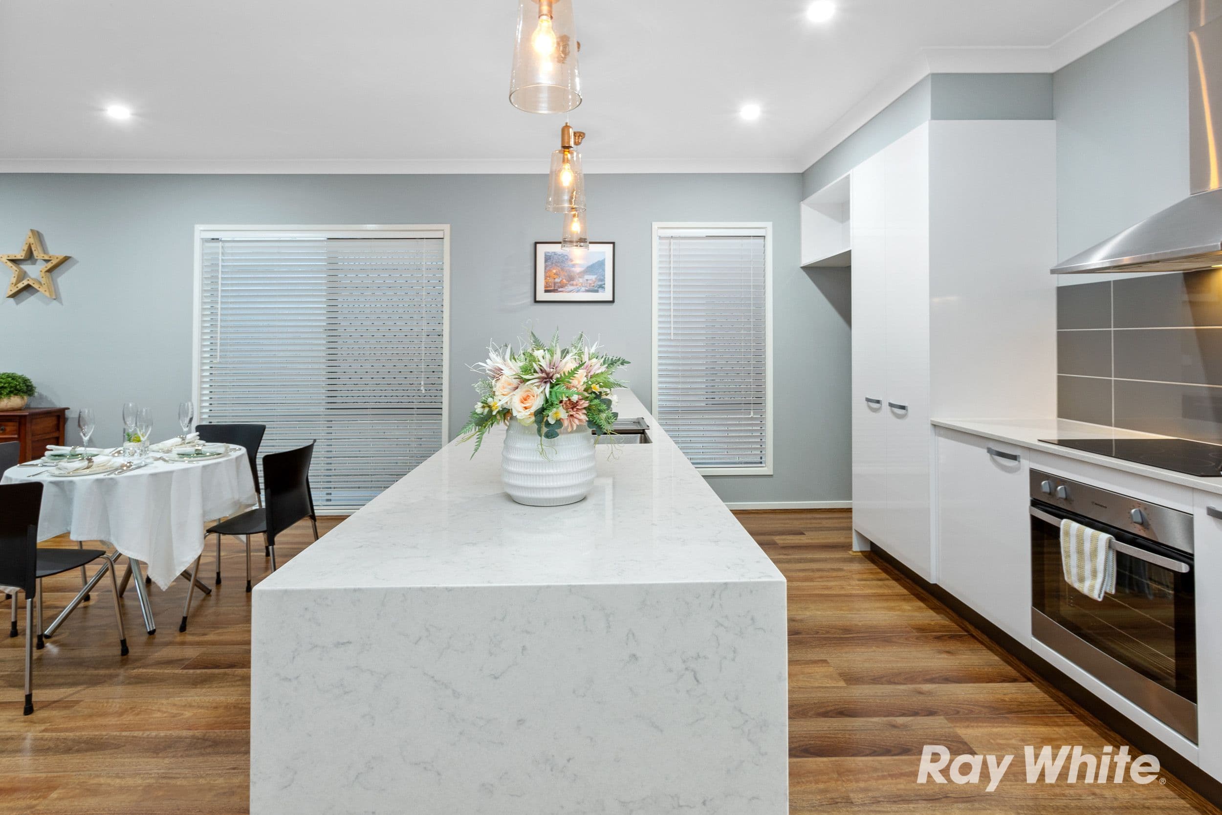 11 Cunningham Street, FLAGSTONE QLD 4280, Flagstone - Thumbnail 2