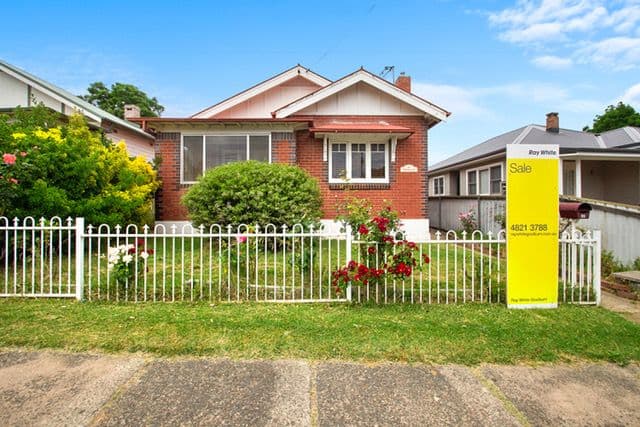 68 Kinghorne Street, Goulburn - Image 1