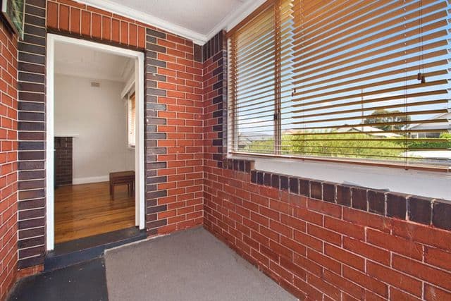 68 Kinghorne Street, Goulburn - Thumbnail 2