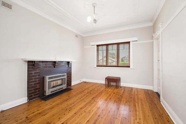 68 Kinghorne Street, Goulburn - Thumbnail 3