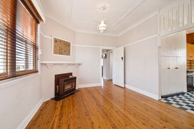 68 Kinghorne Street, Goulburn - Thumbnail 6