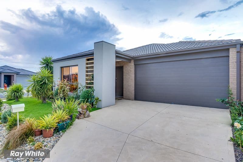 29 Lambourne Avenue, Truganina VIC 3029, Truganina - Thumbnail 2