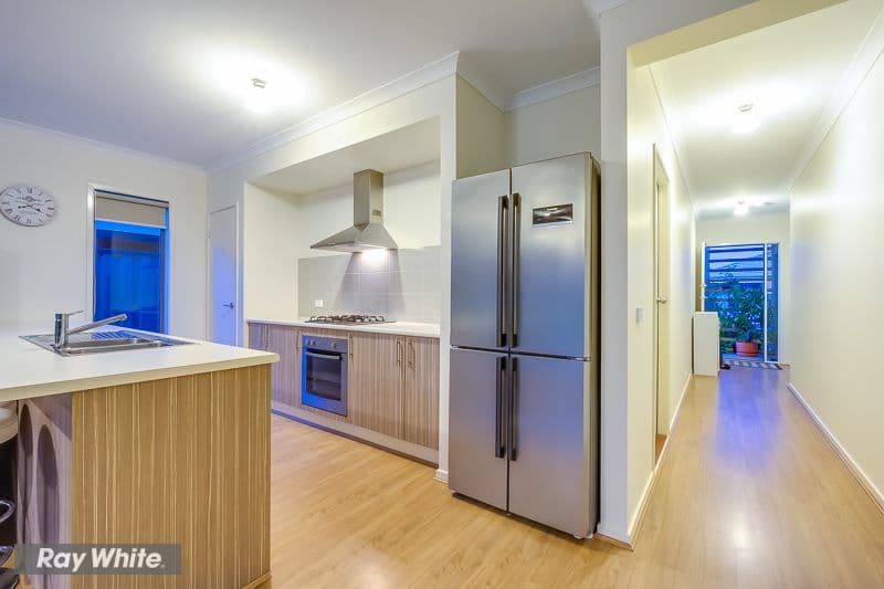 29 Lambourne Avenue, Truganina VIC 3029, Truganina - Thumbnail 5