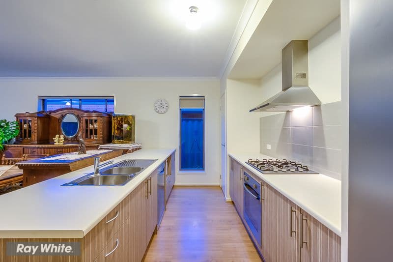 29 Lambourne Avenue, Truganina VIC 3029, Truganina - Thumbnail 6