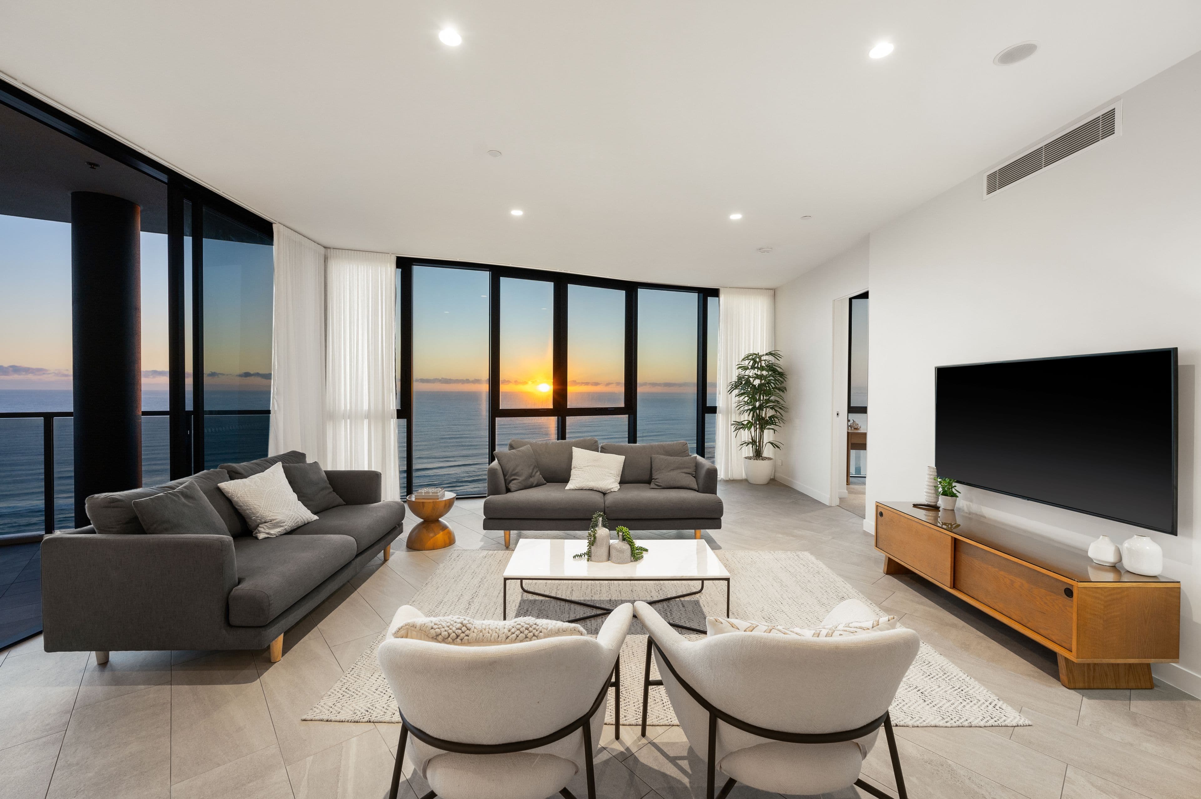 10-12 First Avenue, Broadbeach QLD 4218, Broadbeach - Thumbnail 7