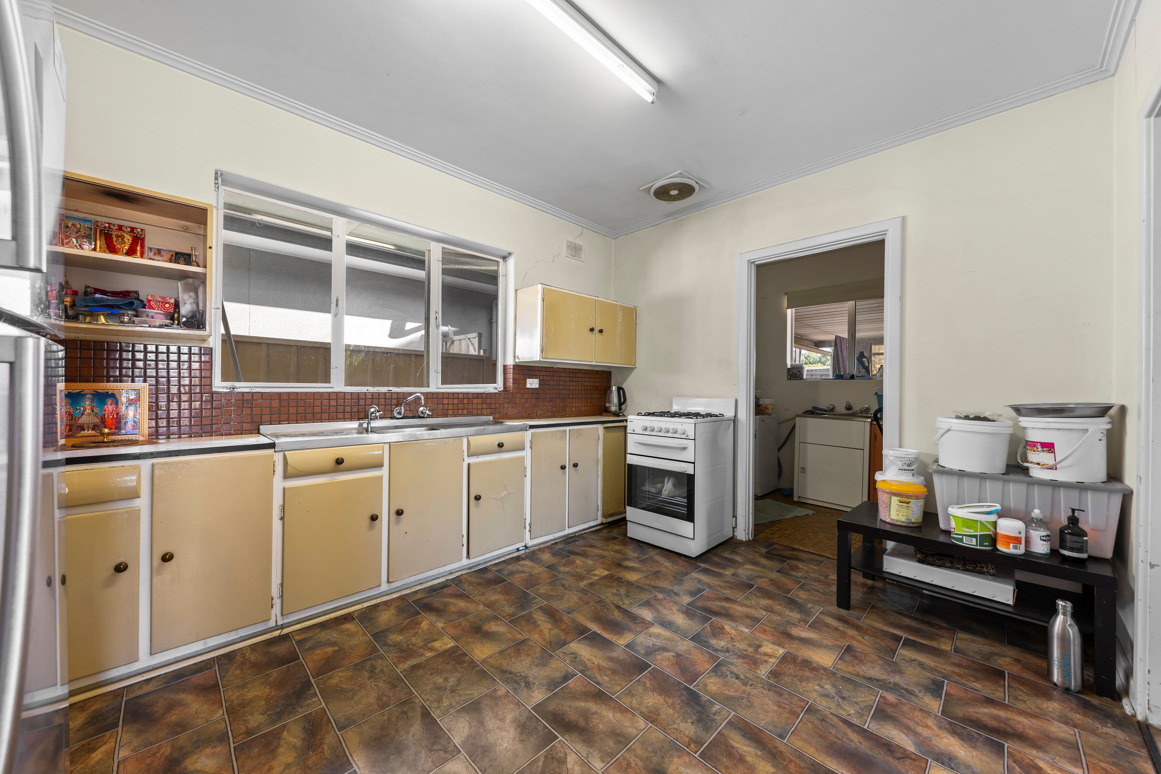 9 Dobson Drive, Pooraka SA 5095, Pooraka - Thumbnail 3