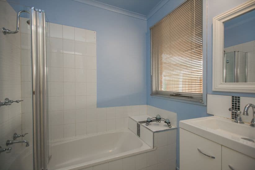 23 Horseshoe Crescent, Epping VIC 3076, Epping - Thumbnail 4