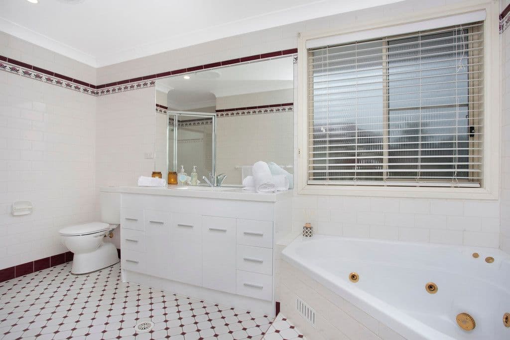 25 Dalbertis Street, Abbotsbury NSW 2176, Abbotsbury - Thumbnail 6