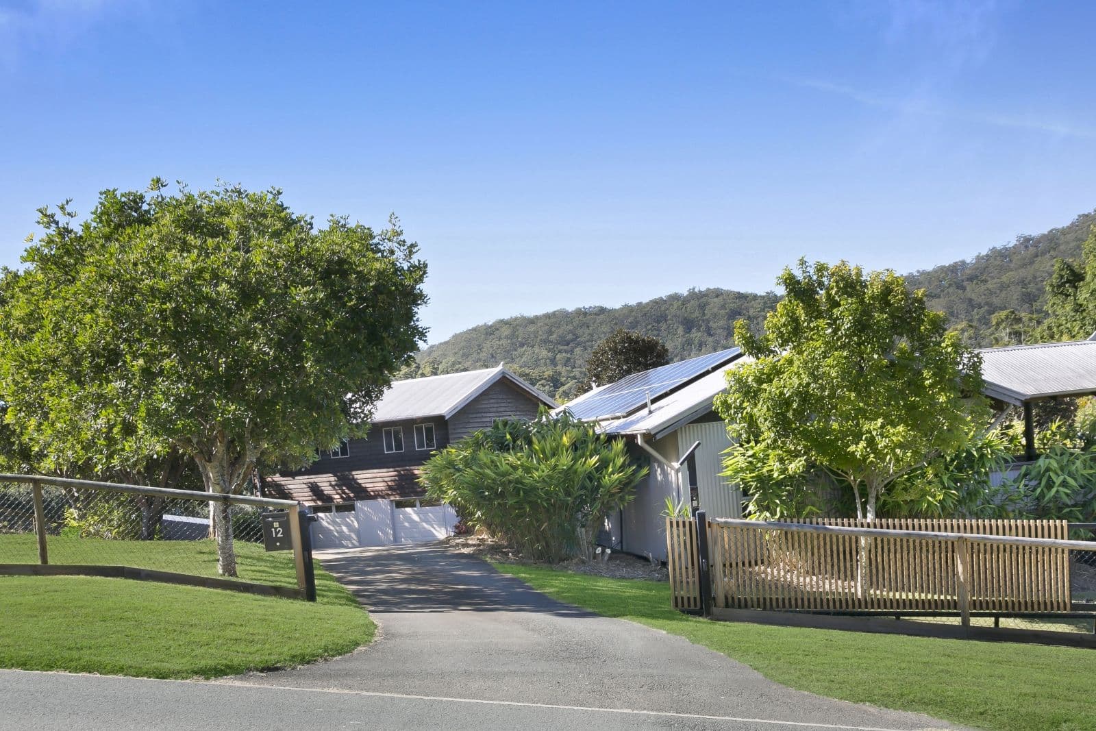 12 Friarbird Crescent, Bonogin QLD 4213, Bonogin - Thumbnail 3
