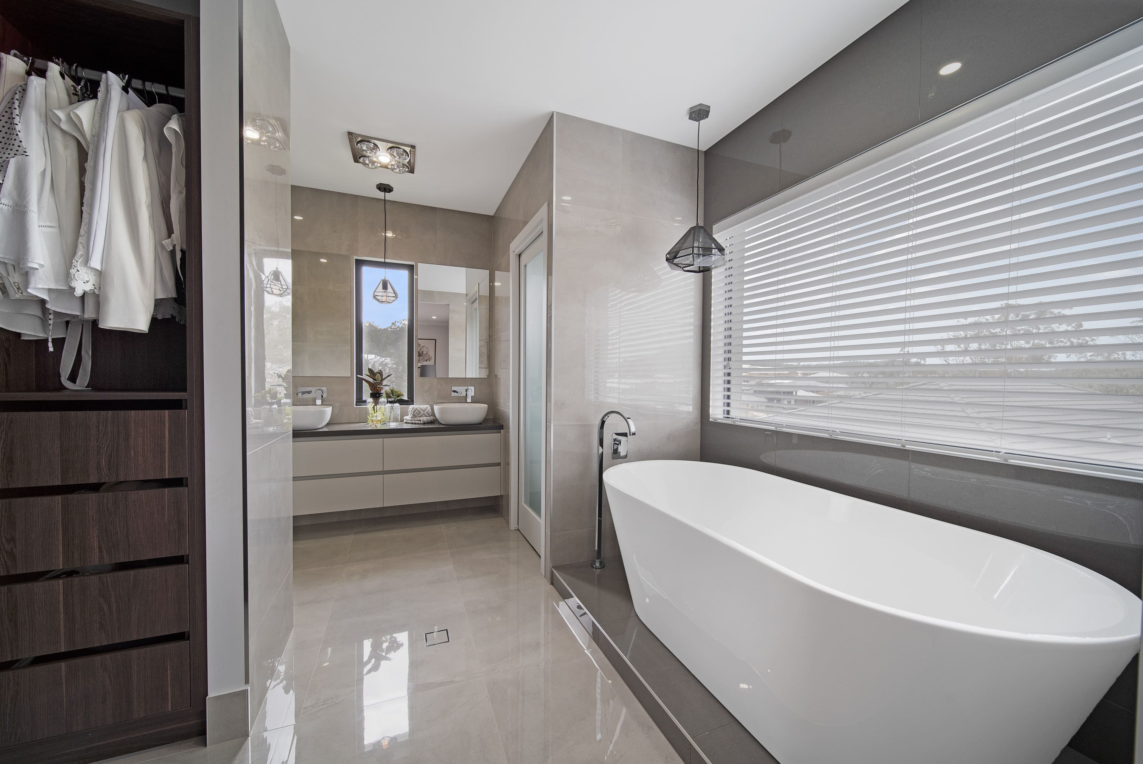 15 Greenshank Drive, Bahrs Scrub QLD 4207, Bahrs Scrub - Image 1