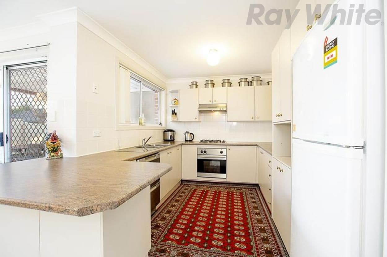 2B Mella Close, WEST HOXTON NSW 2171, West Hoxton - Thumbnail 3
