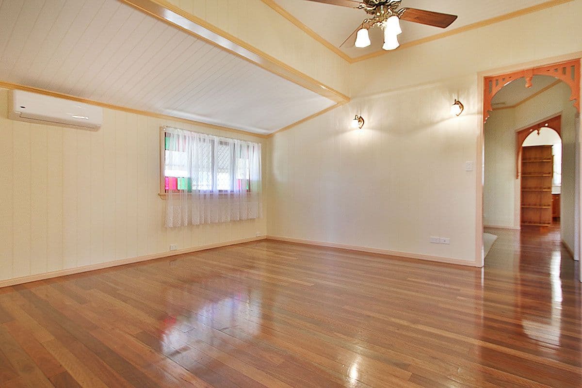 14 Morris Street, Silkstone QLD 4304, Silkstone - Thumbnail 7