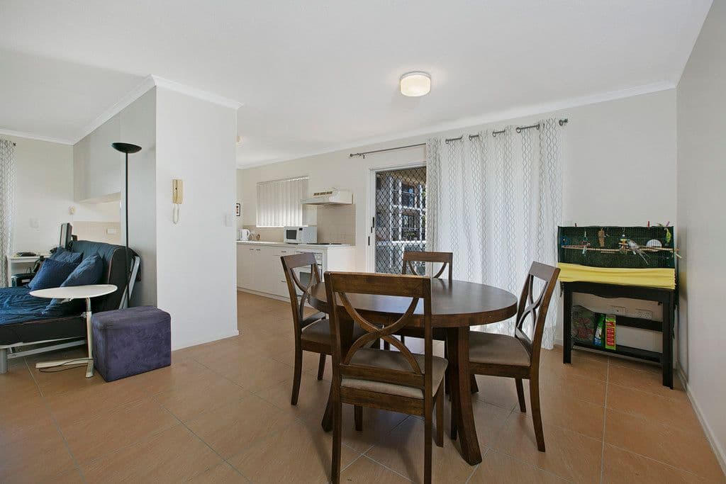 12 Queen Street, Cleveland QLD 4163, Cleveland - Thumbnail 4