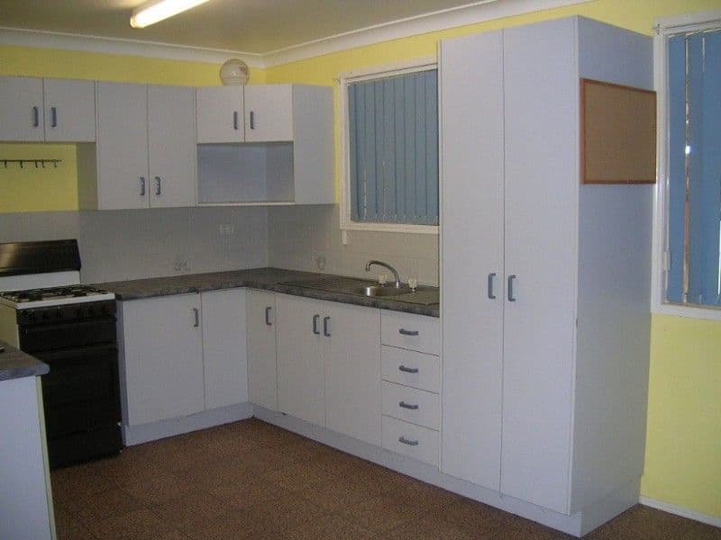 17 Meilland Street, PARKHURST QLD 4702, Parkhurst - Thumbnail 2