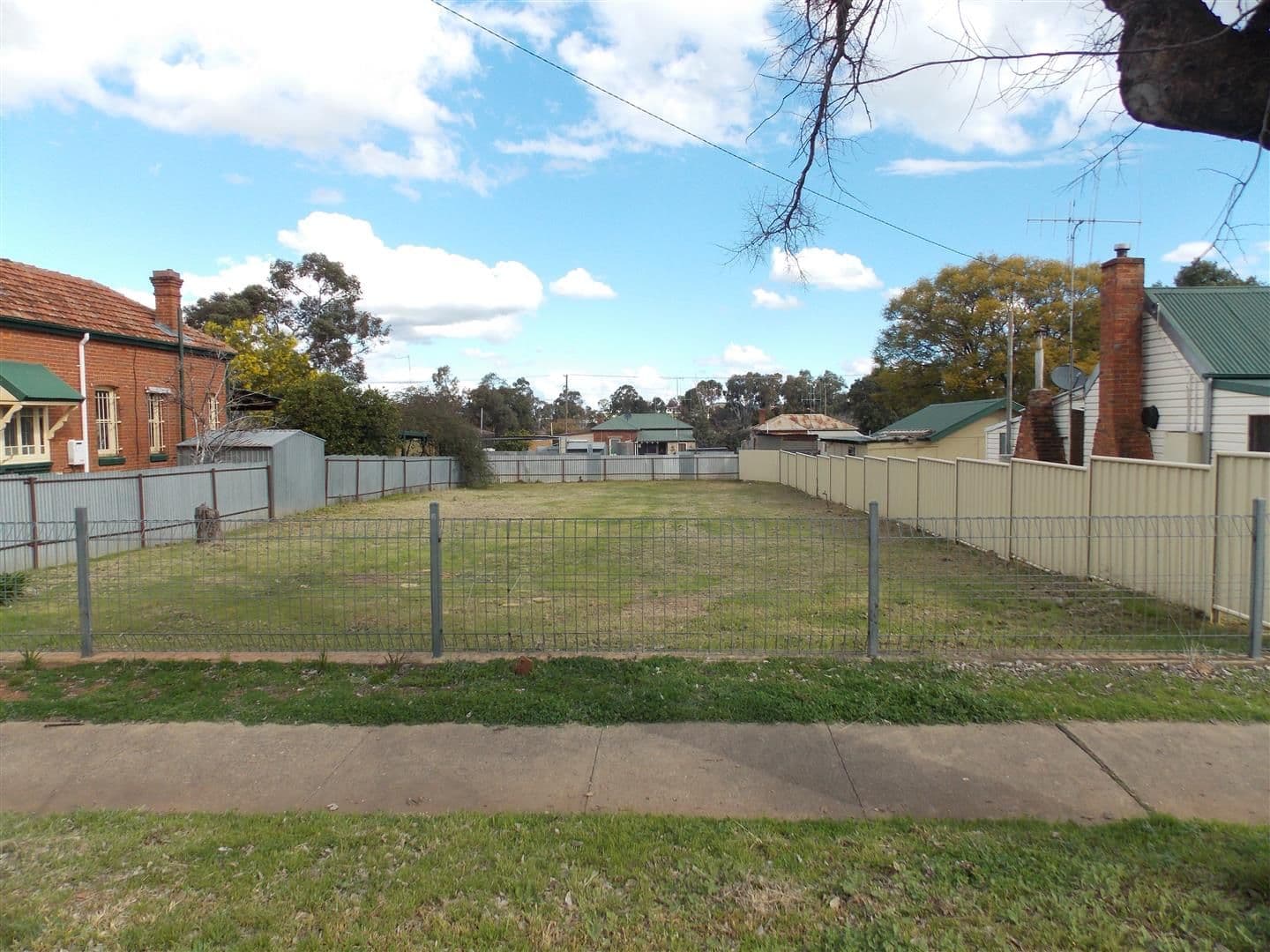 84 Clarinda Street, Parkes - Thumbnail 2
