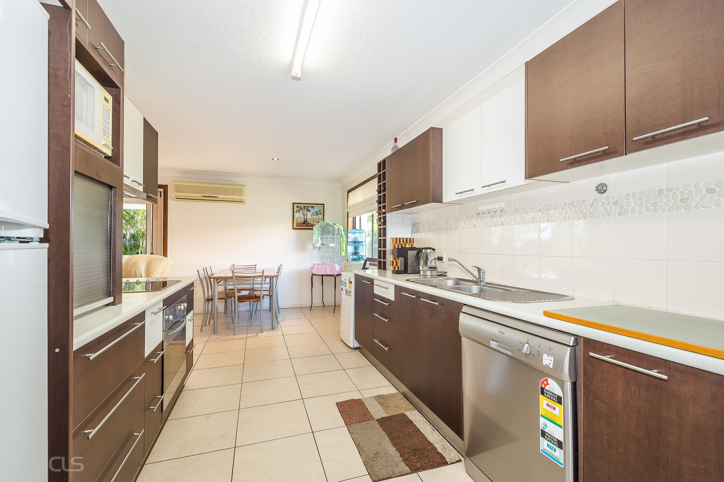9 Frederick Street, Banksia Beach QLD 4507, Banksia Beach - Thumbnail 2