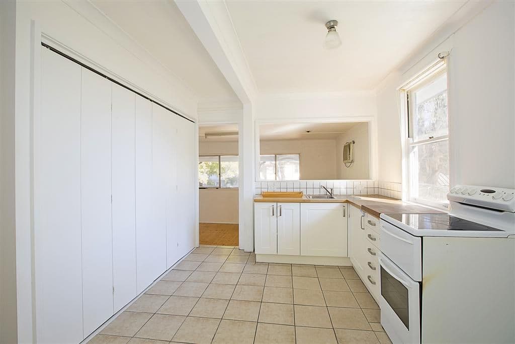 14 Butler Crescent, South Penrith NSW 2750, South Penrith - Thumbnail 6