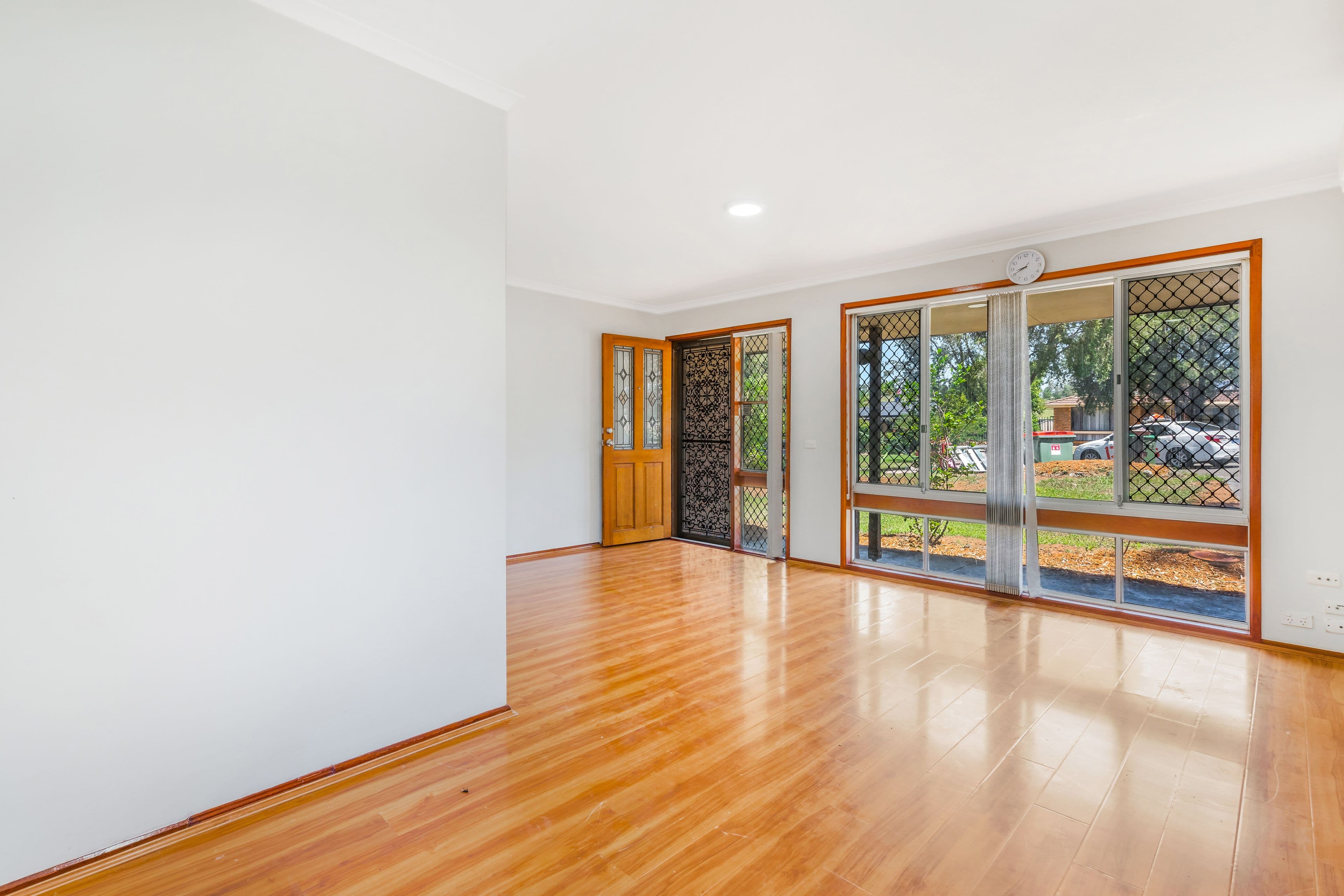 8 Newbury Place, Eagle Vale NSW 2558, Eagle Vale - Thumbnail 4