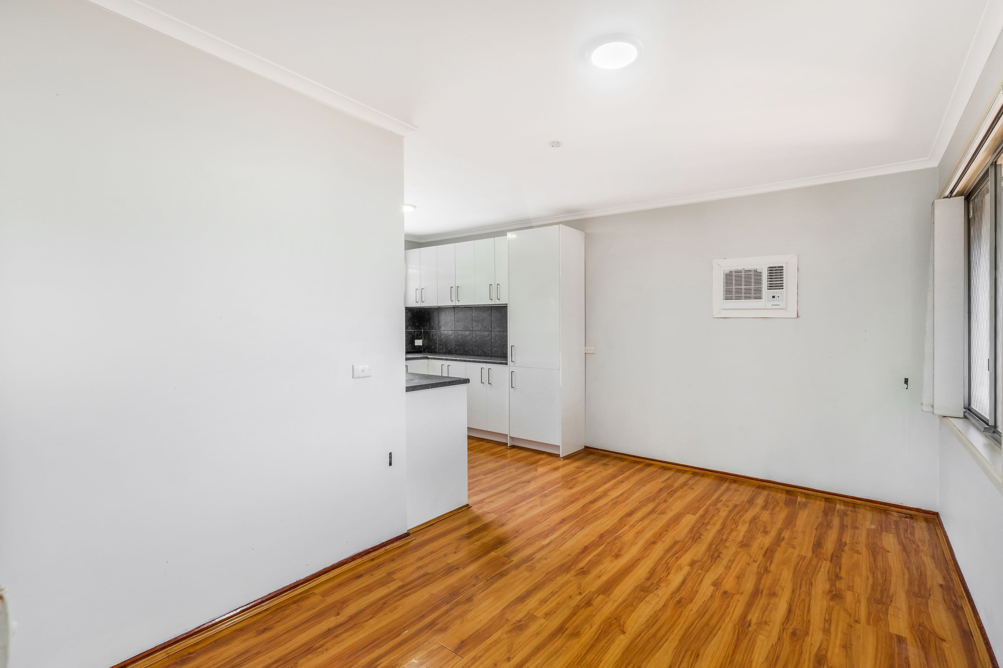 8 Newbury Place, Eagle Vale NSW 2558, Eagle Vale - Thumbnail 7