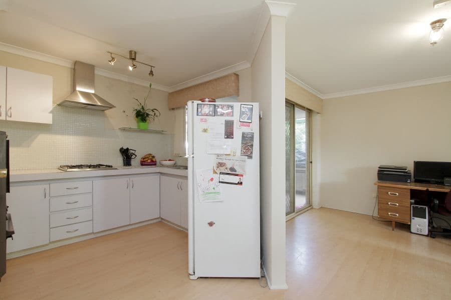 23 Kinghorn Place, REDCLIFFE WA 6104, Redcliffe - Thumbnail 5