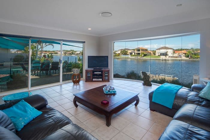 17 Glenwater Crescent, HELENSVALE QLD 4212, Helensvale - Thumbnail 6