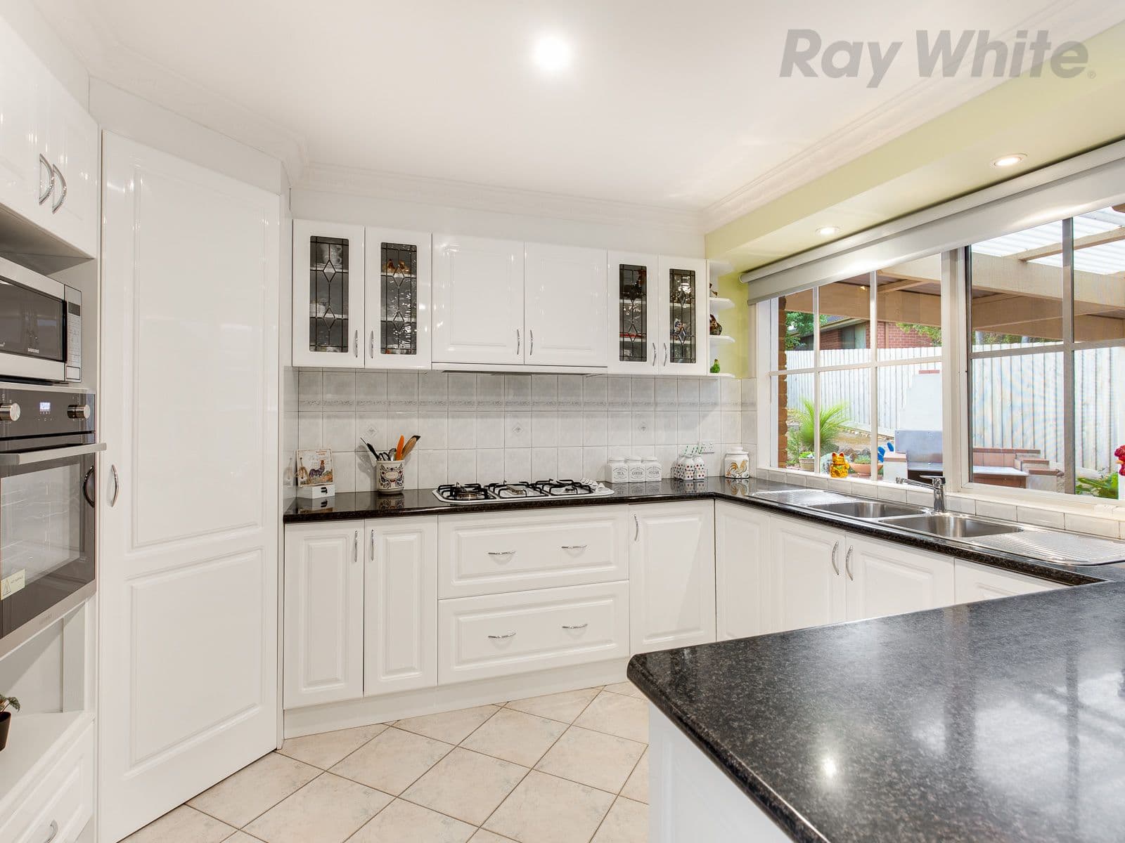20 Foxzami Crescent, Epping VIC 3076, Epping - Thumbnail 2