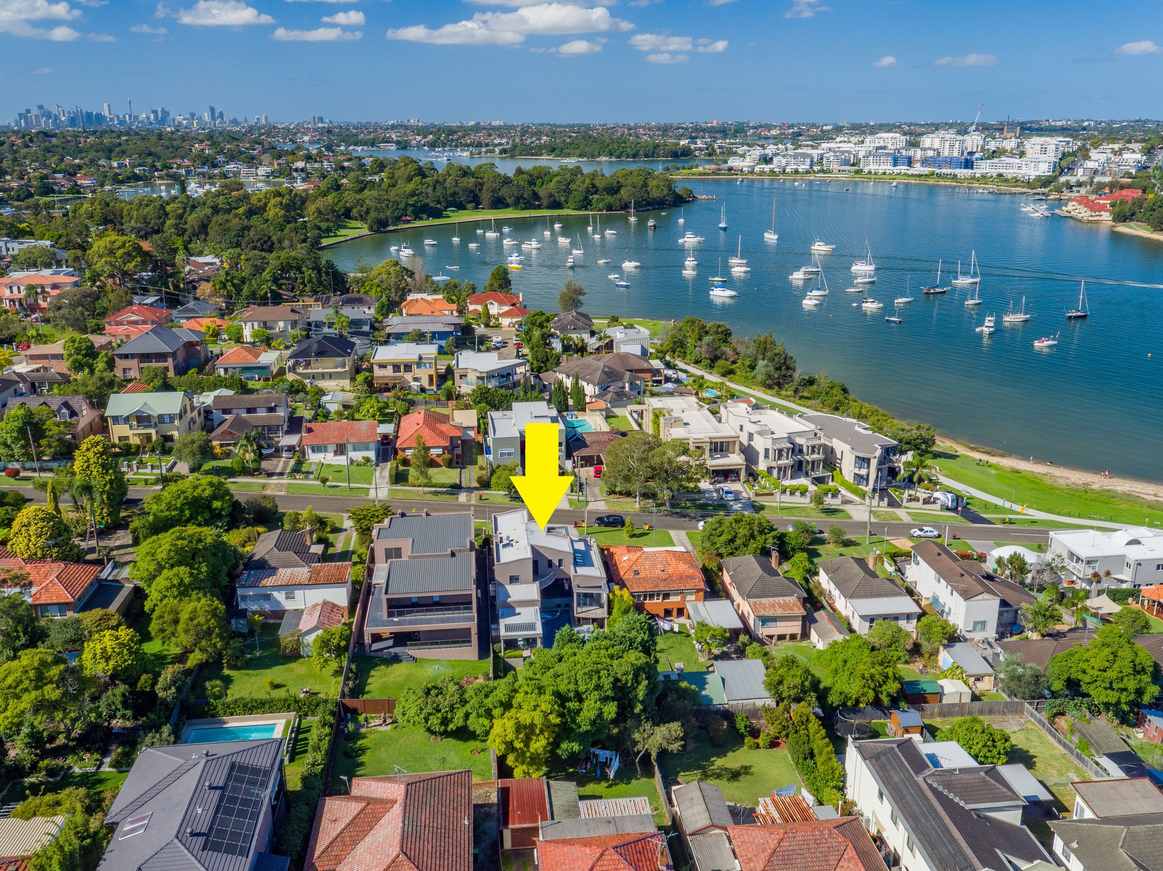 83 Delange Road, Putney - Thumbnail 2