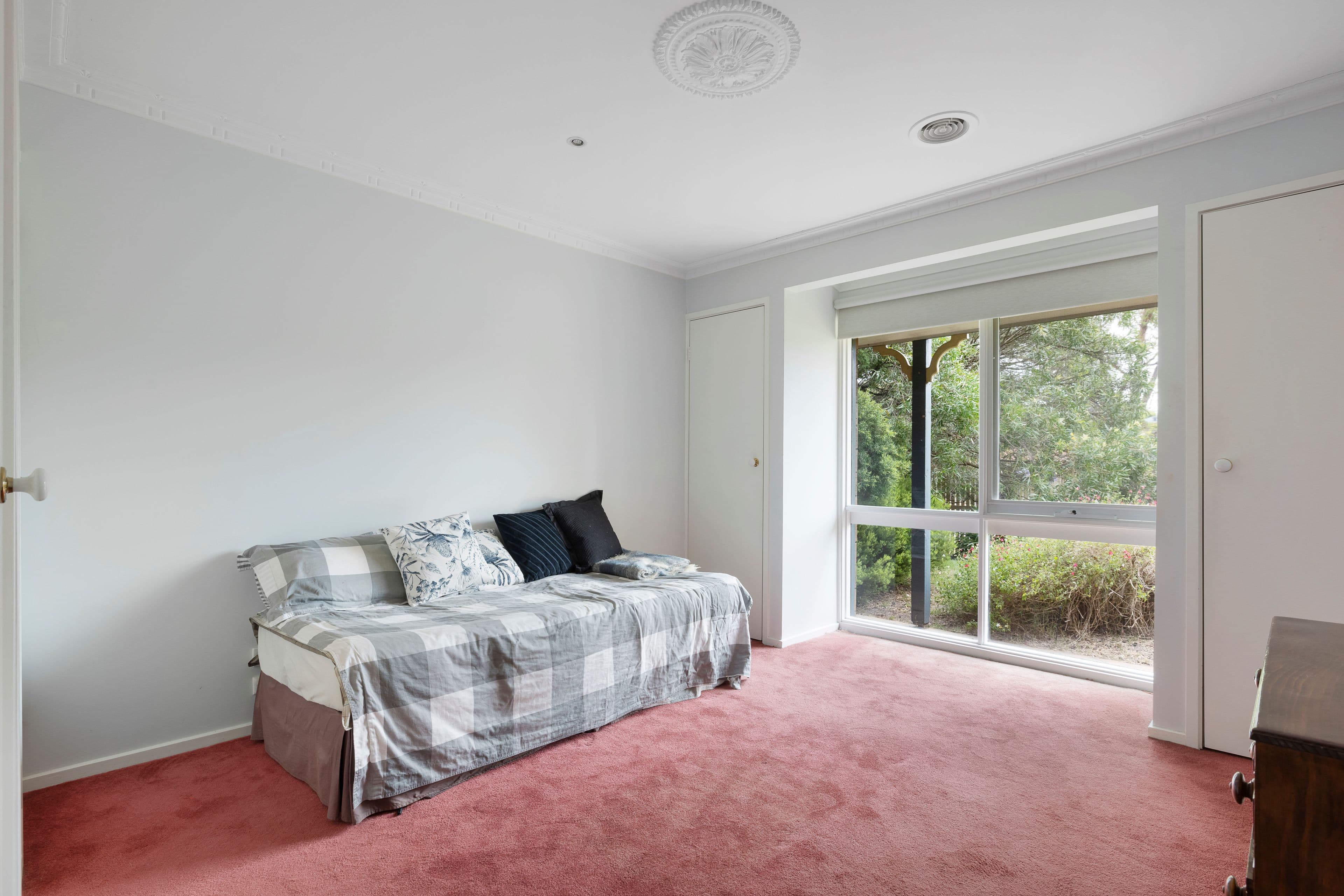 132 Rosedale Grove, Frankston South VIC 3199, Frankston South - Thumbnail 8
