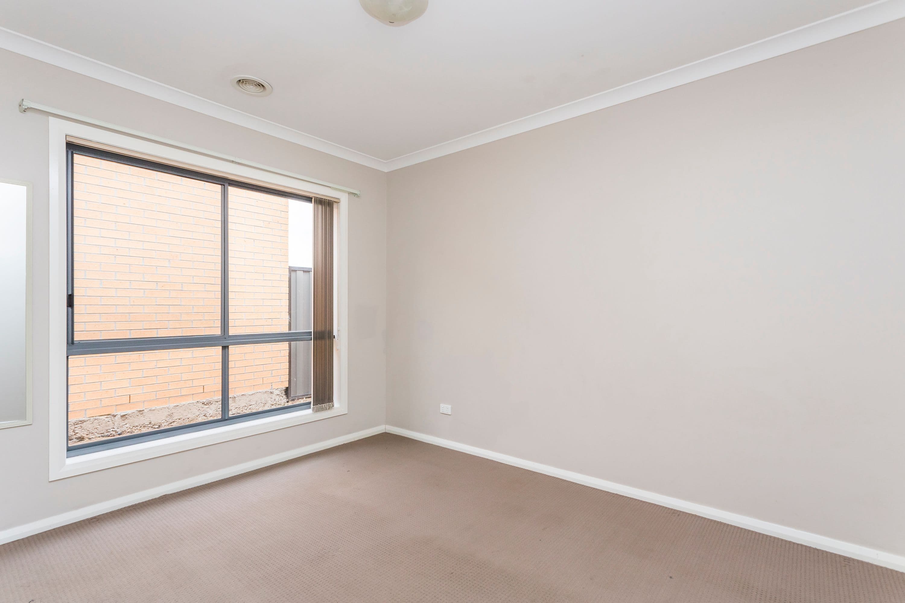 22 Viridian Drive, Hillside VIC 3037, Hillside - Thumbnail 2