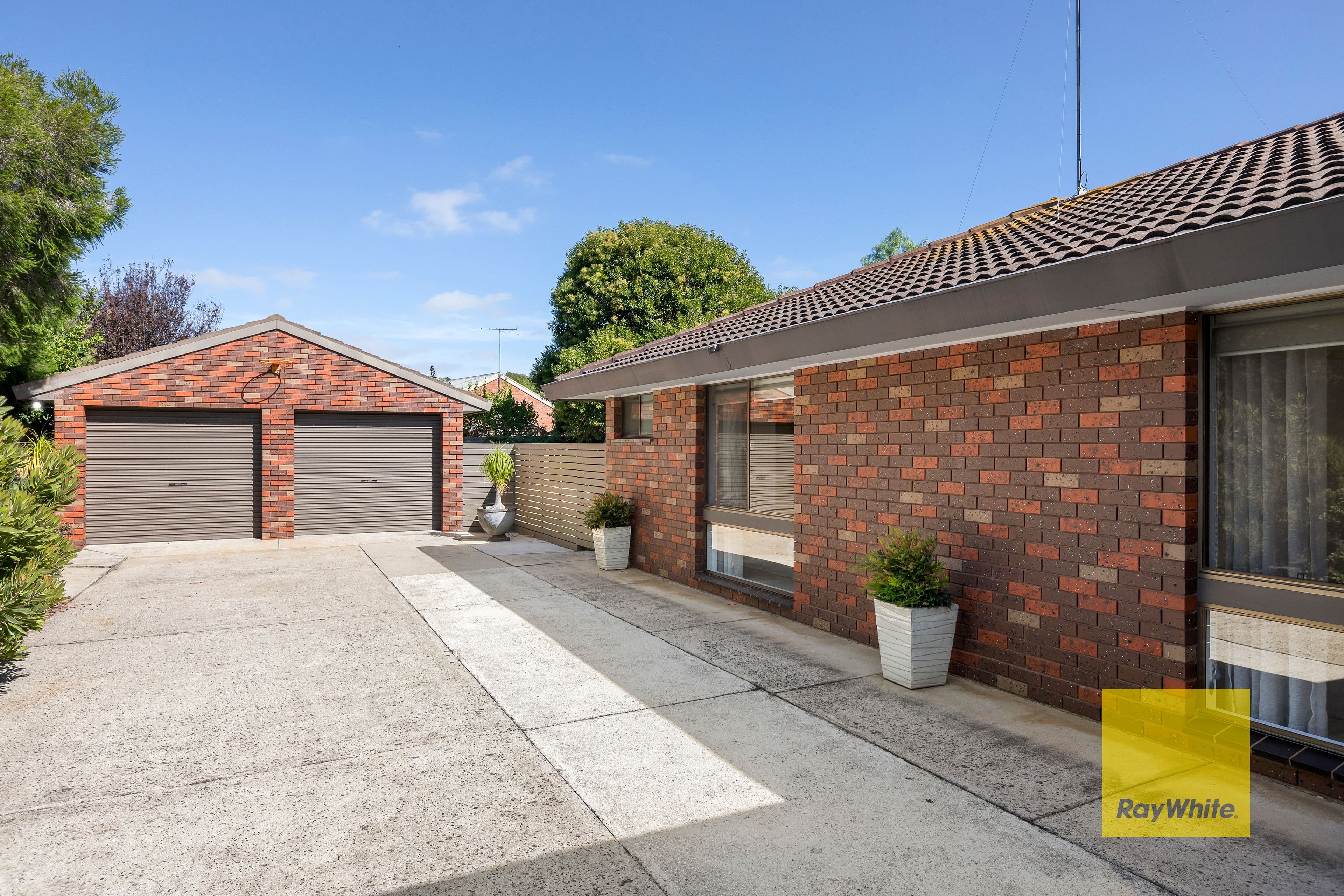 11 Oberon Drive, Belmont VIC 3216, Belmont - Thumbnail 2