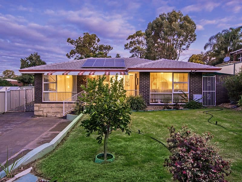 17 Jeffers Court, ORELIA WA 6167, Orelia - Image 1