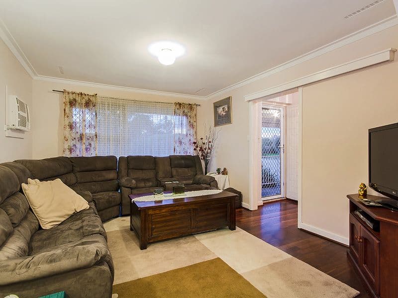 17 Jeffers Court, ORELIA WA 6167, Orelia - Thumbnail 6