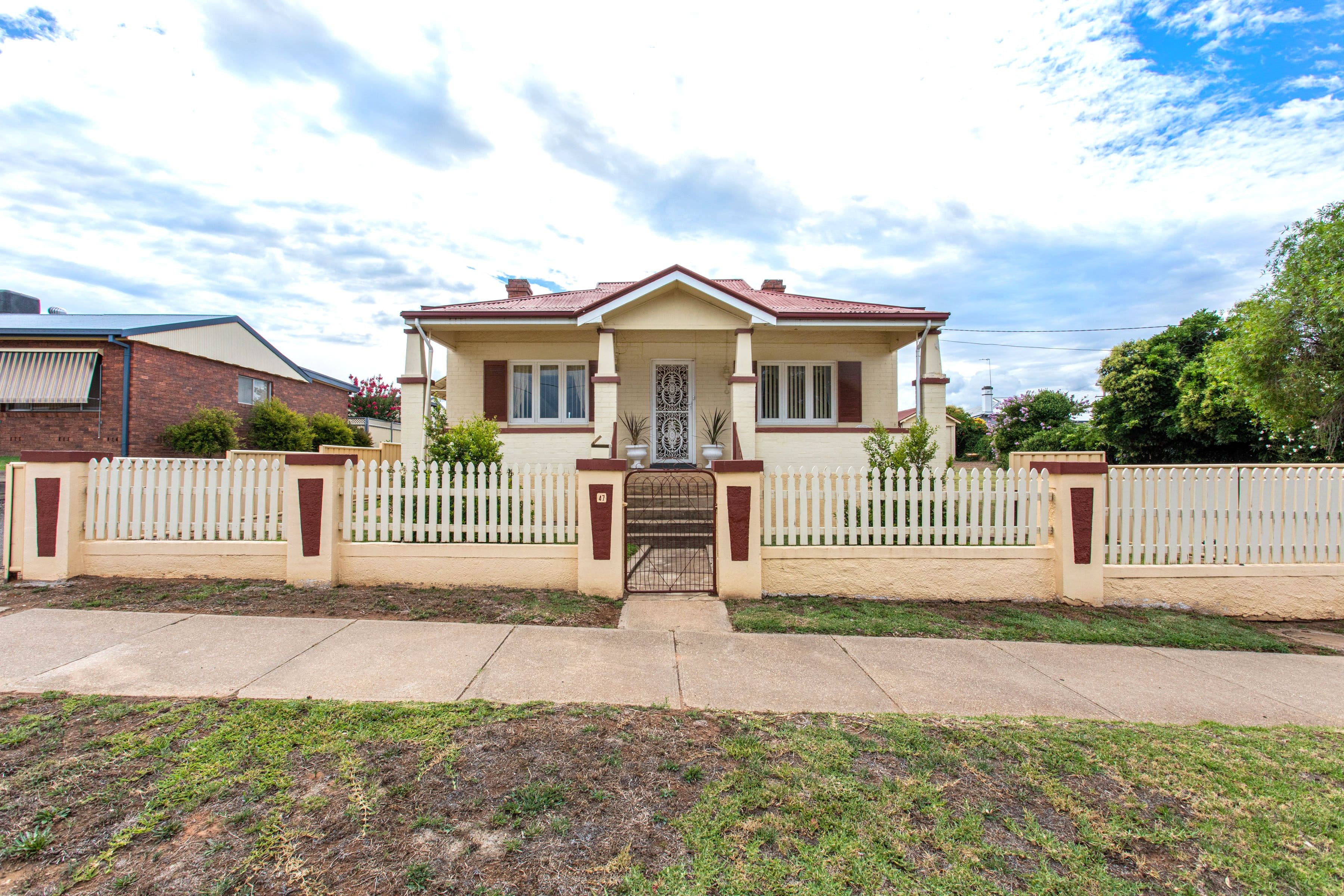 47 Brisbane Avenue, Cowra NSW 2794, Cowra - Image 1