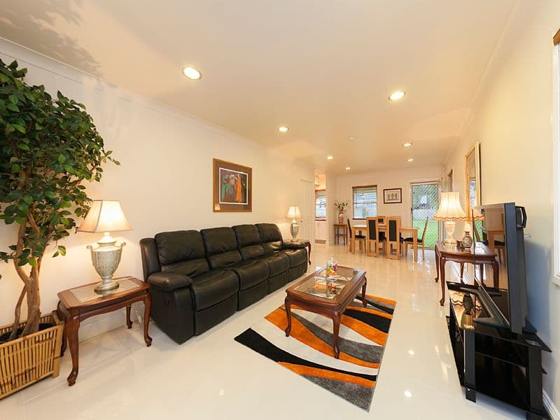 33 Lucy Street, Milton QLD 4064, Milton - Thumbnail 2