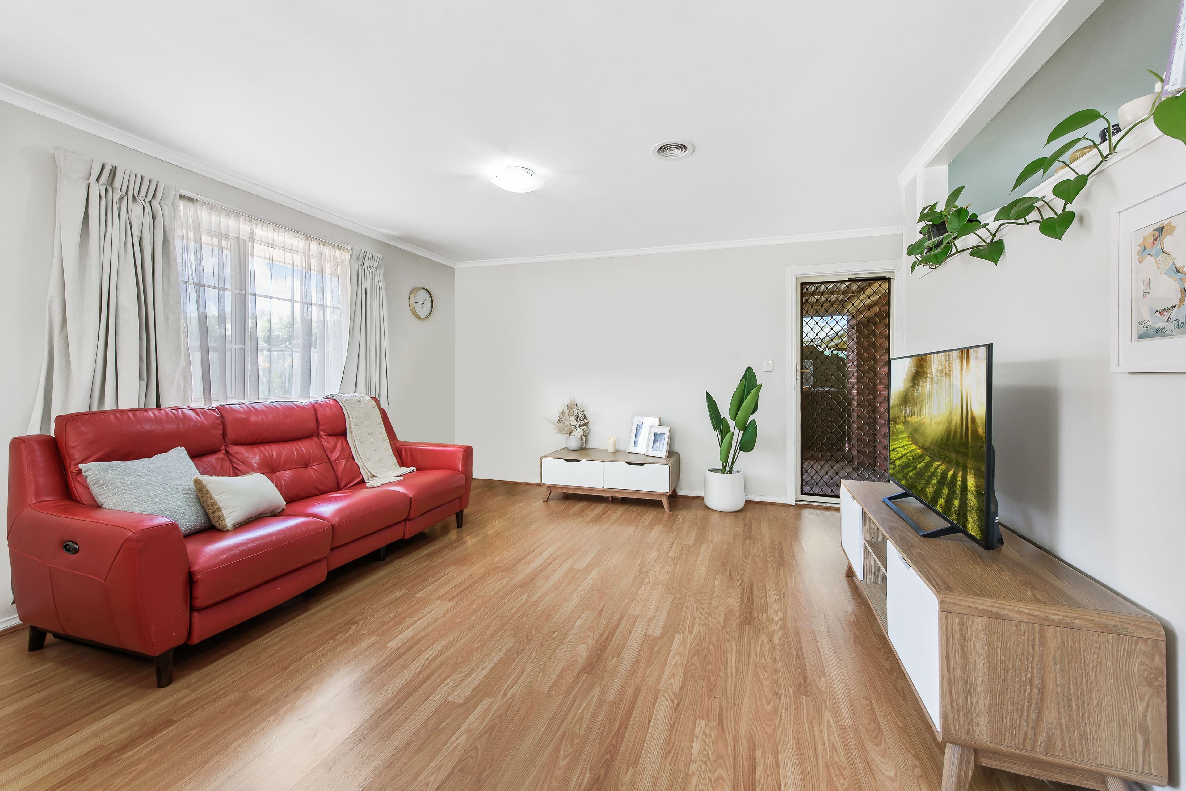 35 Hume Drive, Delahey VIC 3037, Delahey - Thumbnail 3