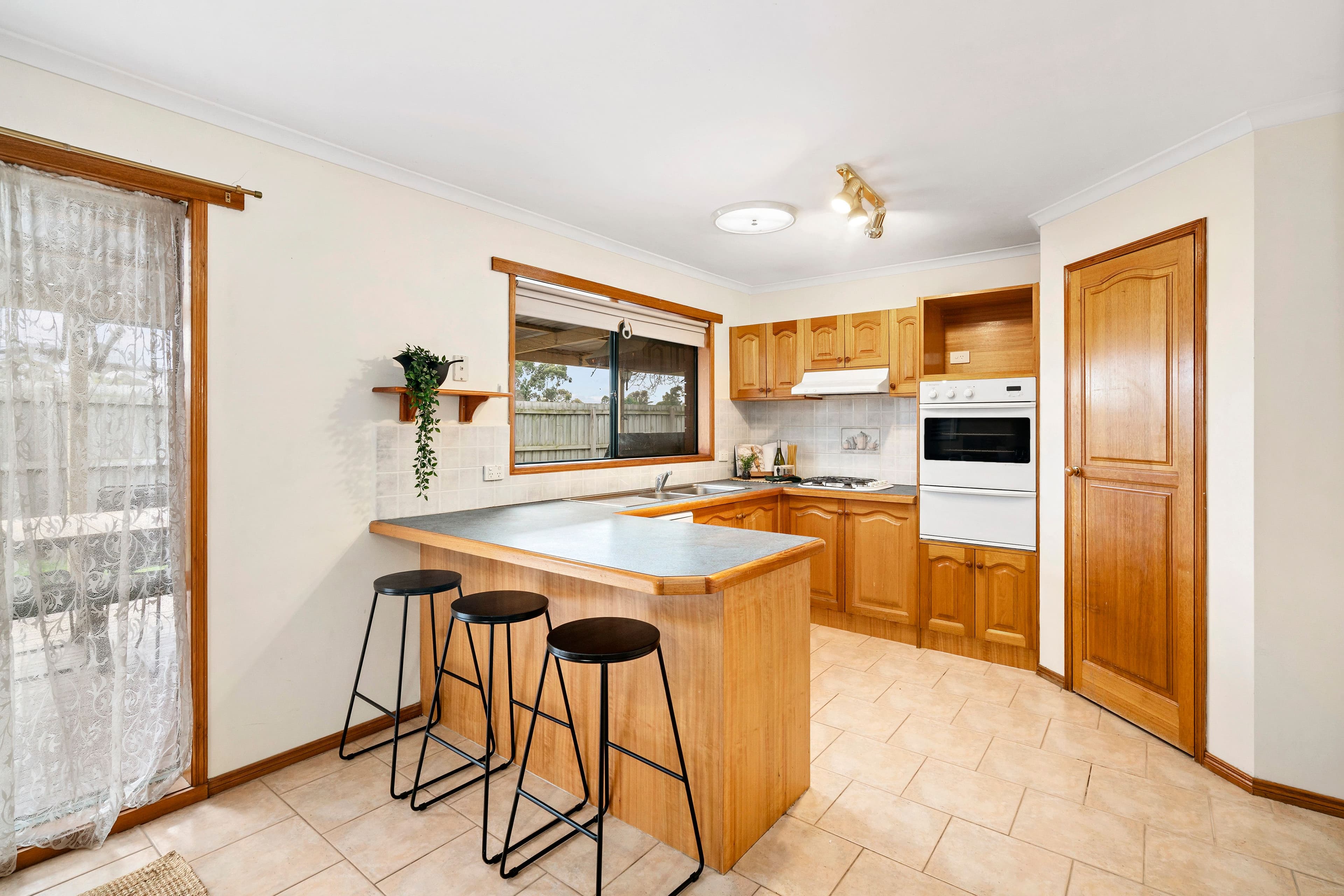 6 Sue Place, Carrum Downs VIC 3201, Carrum Downs - Thumbnail 4