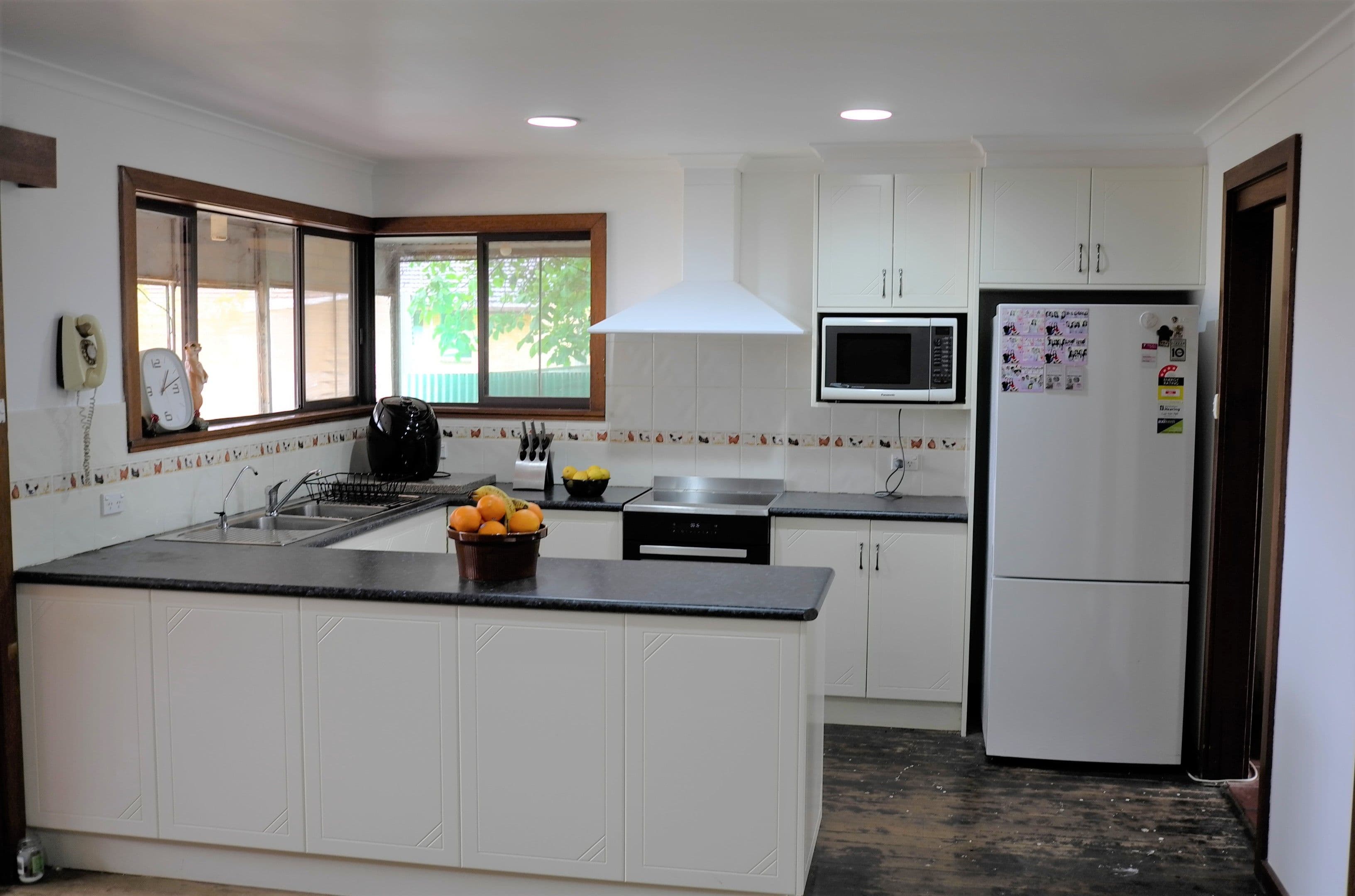 13 Watson Road, Griffith NSW 2680, Griffith - Thumbnail 2