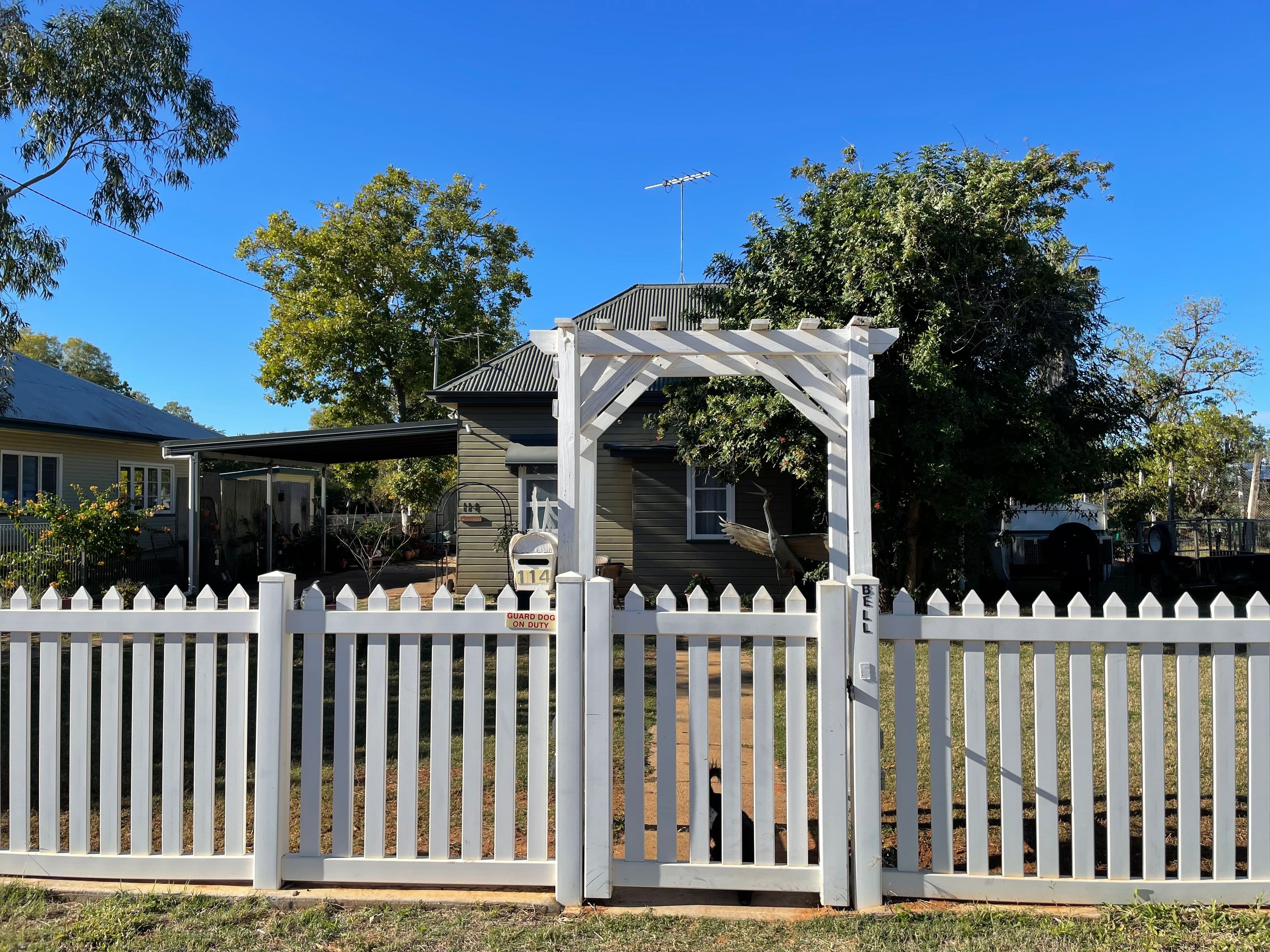 114 Galatea Street, Charleville QLD 4470, Charleville - Thumbnail 2