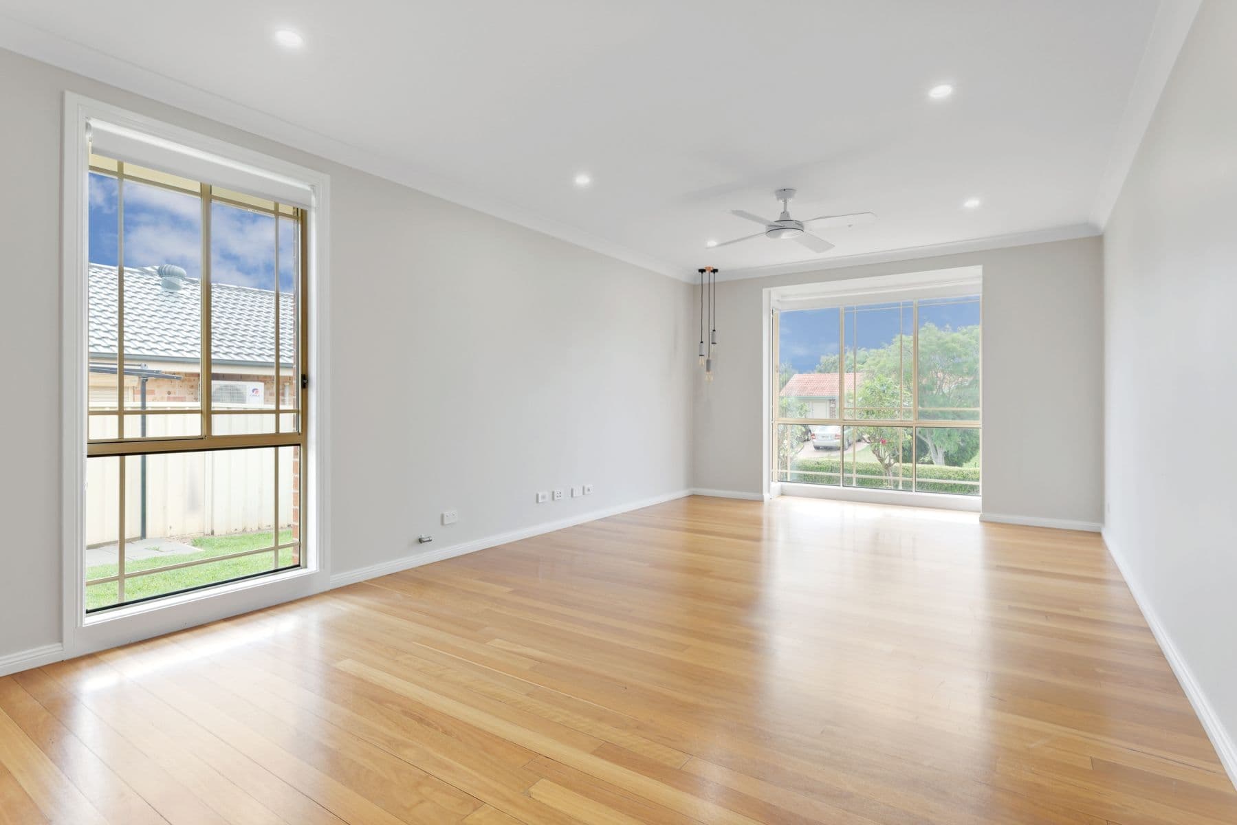 41 Womra Crescent, Glenmore Park NSW 2745, Glenmore Park - Thumbnail 4